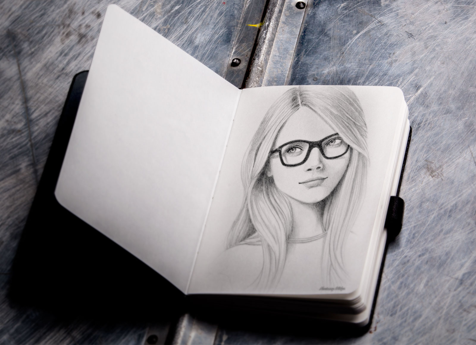 Download Free Photorealistic Sketchbook Mockup PSD - Good Mockups