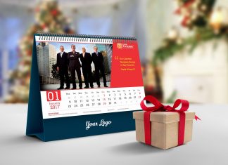 Free-Desk-Calendar-2018-Mockup-PSD