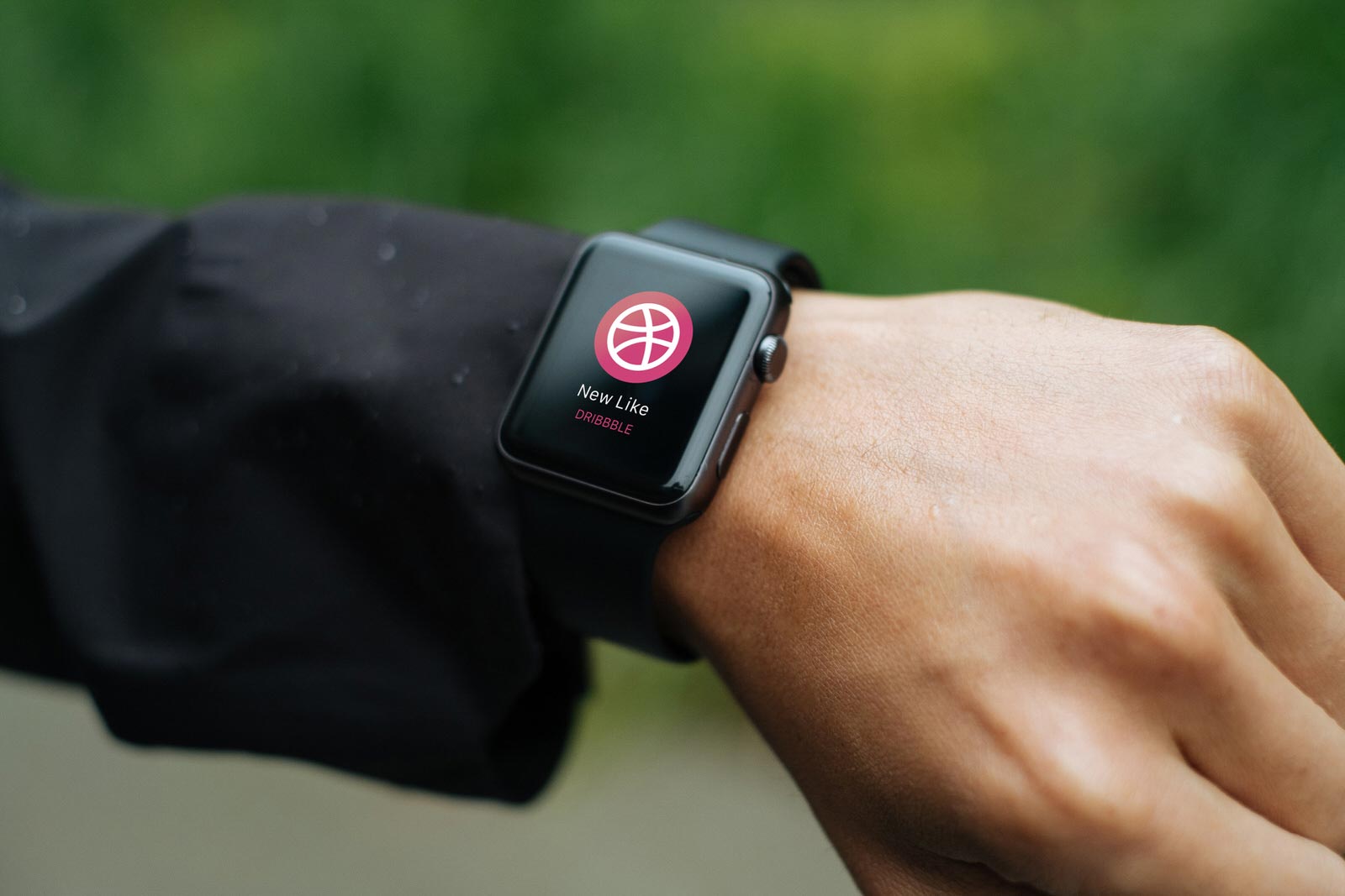 Free Apple Watch Photo Mockup PSD (2)