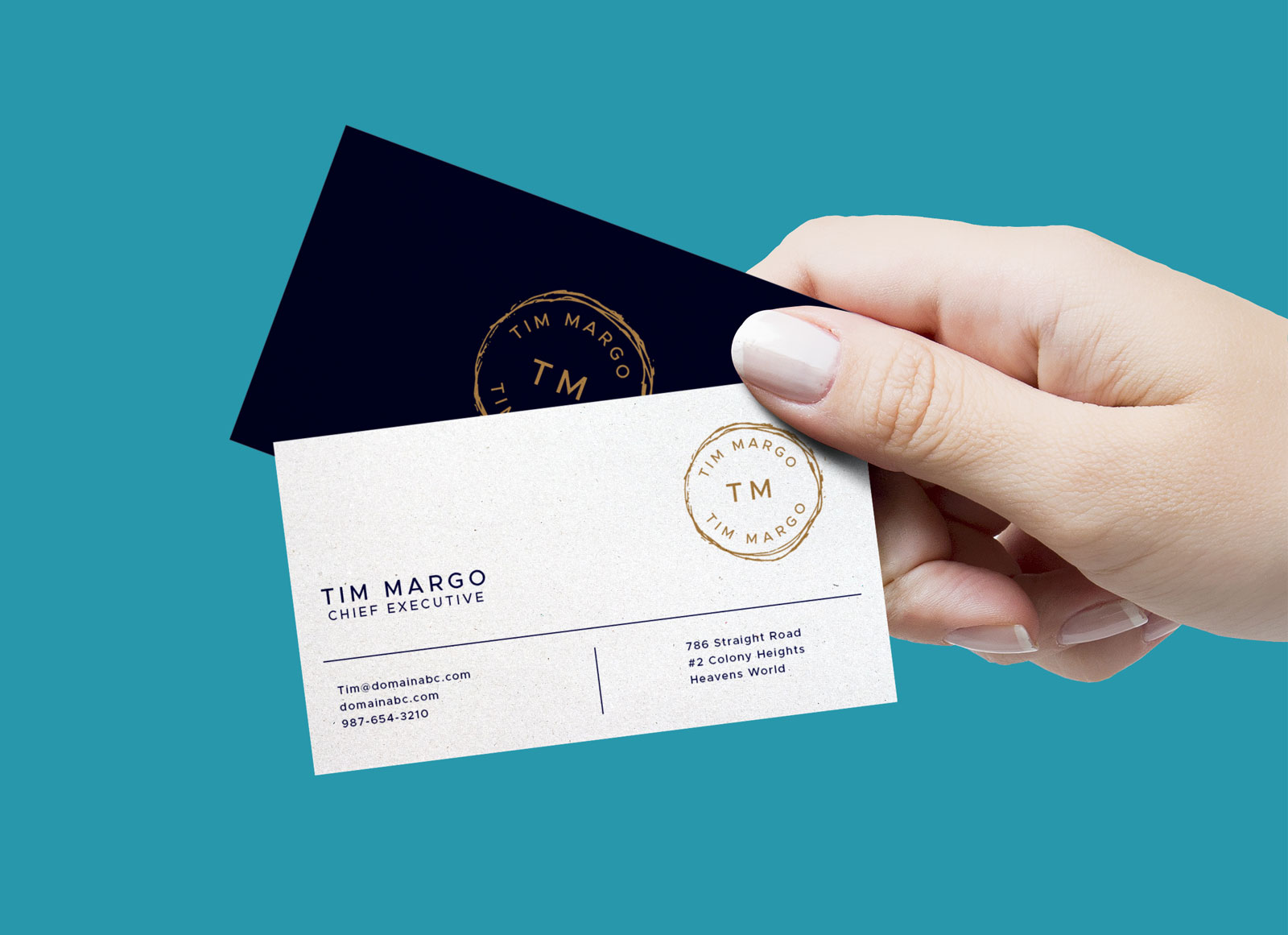 Free-Female-Hand-Holding-Business-Card-Mockup-PSD