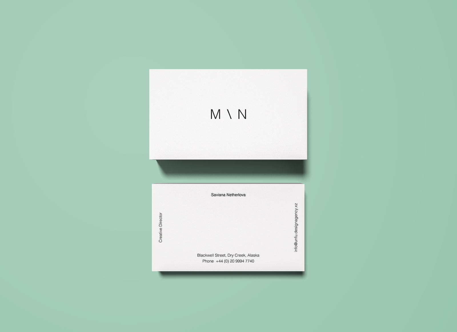 Free Simple Front Back Business Card Mockup PSD