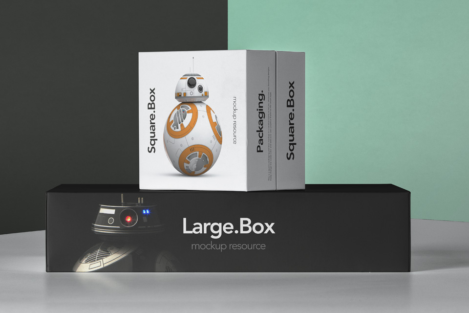 Free-Square-Box-Packaging-Presentation-Mockup-PSD (2)