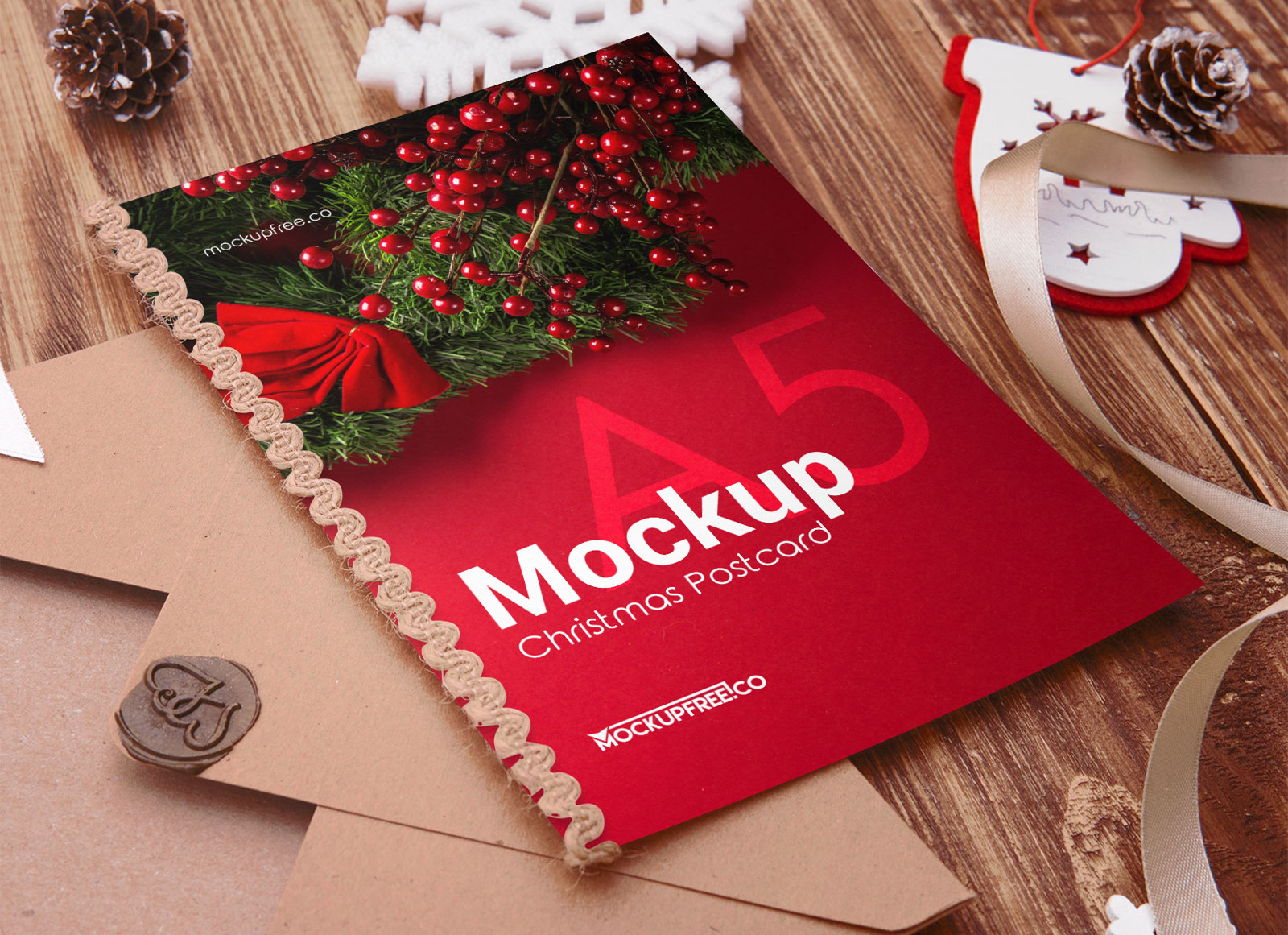 Free-Christmas-Post-Card-Mockup-PSD