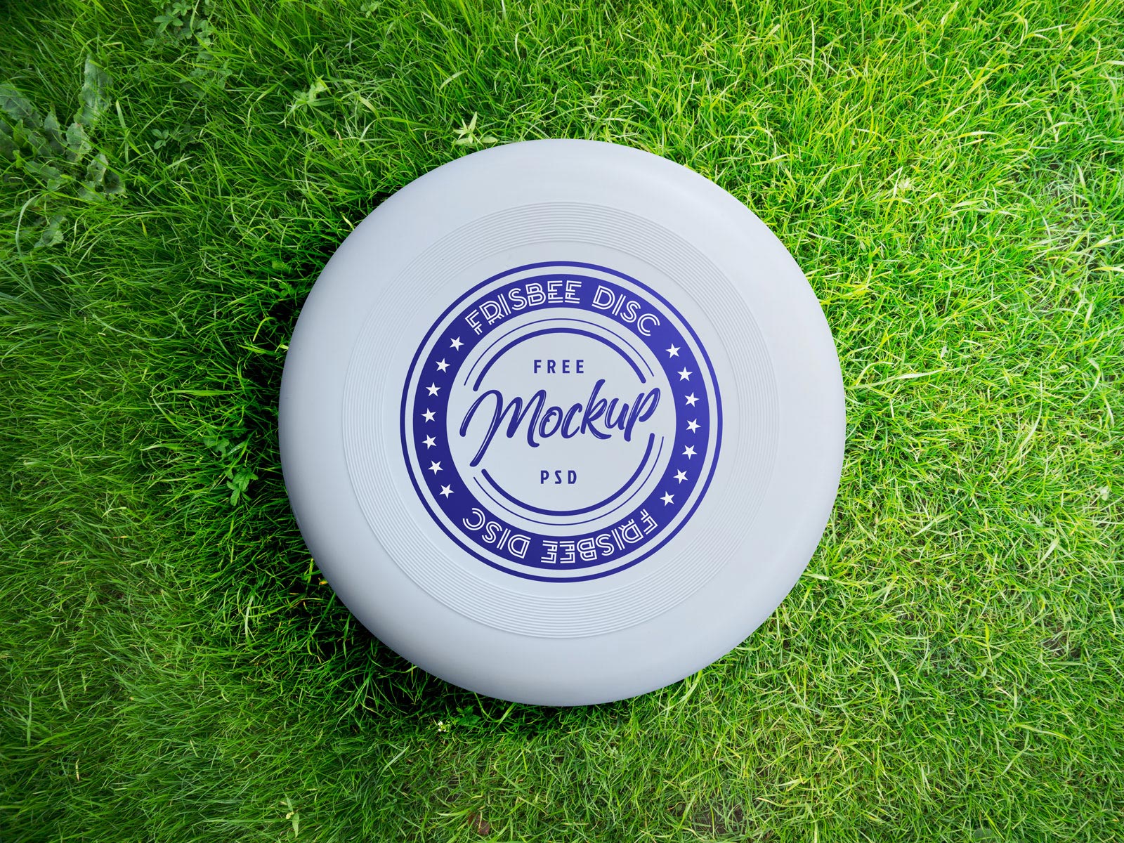 Free-Frisbee-Disc-Mockup-PSD