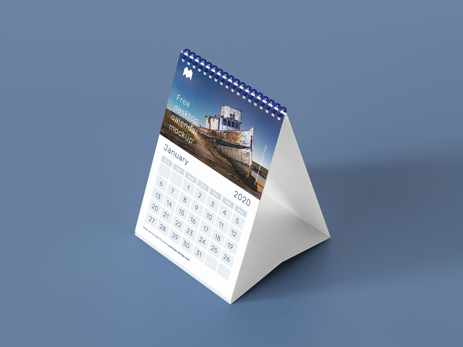 Free A5 Desk Calendar Mockup PSD Set