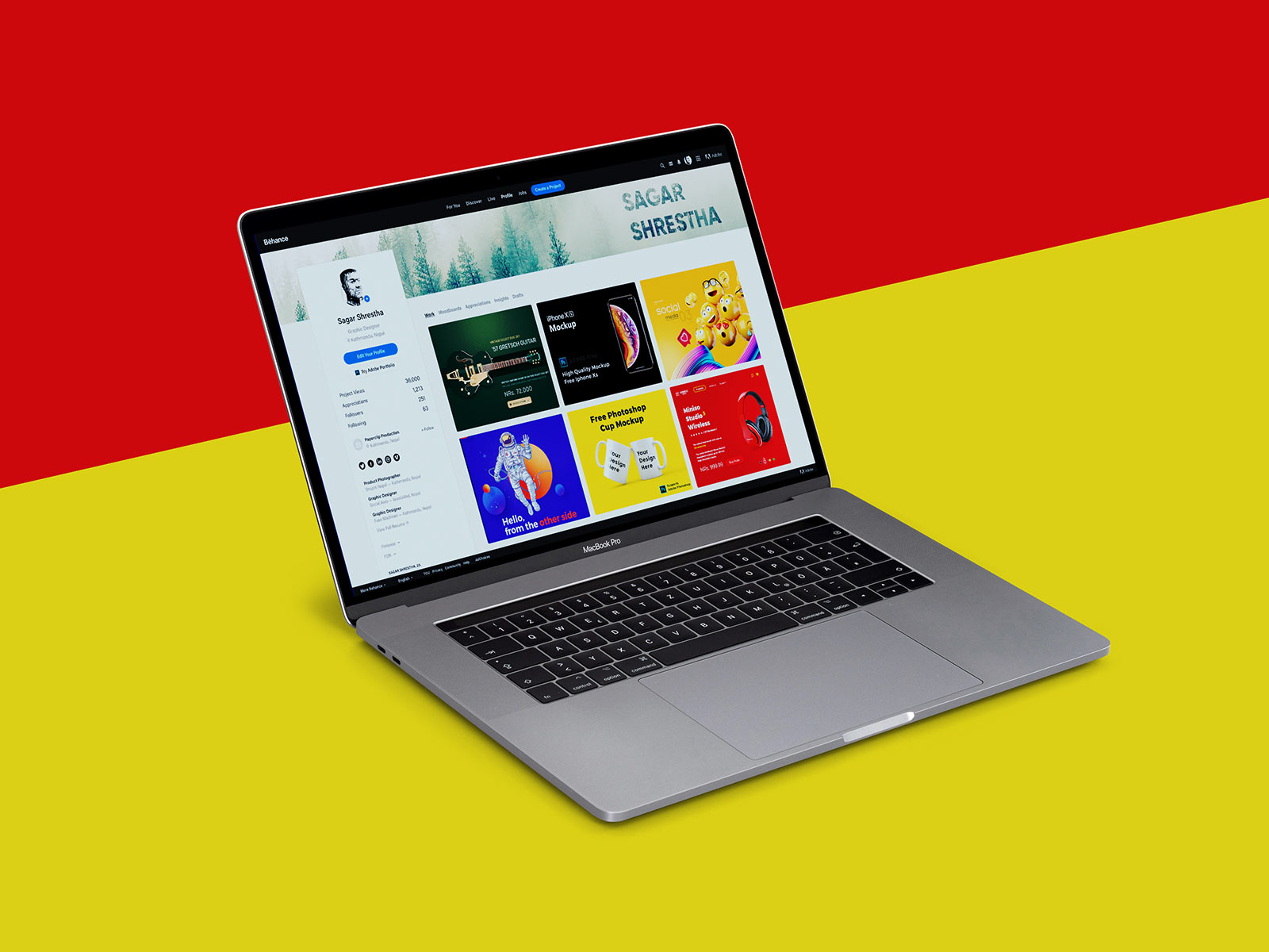 Free Laptop MacBook Pro Mockup PSD Set (1)