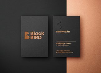 Free-Foil-Embossing-Business-Card-Mockup-PSD