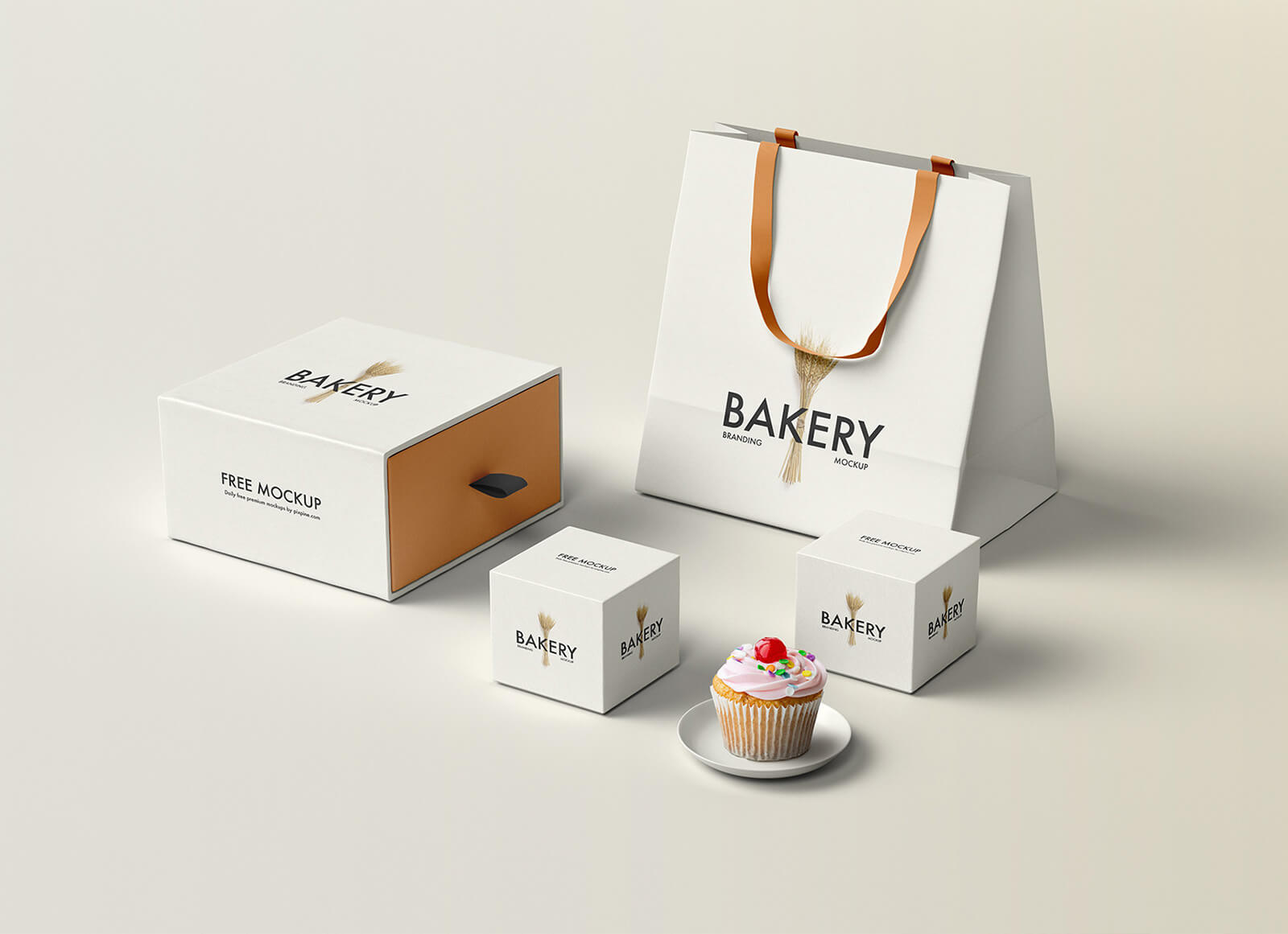 Free Cake Box Mockup - Free Mockup