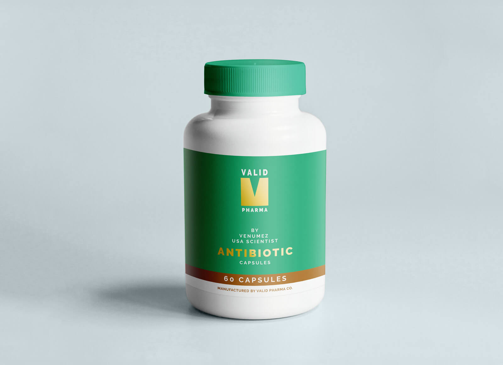 Free-Capsule-Medicine-Bottle-Mockup-PSD