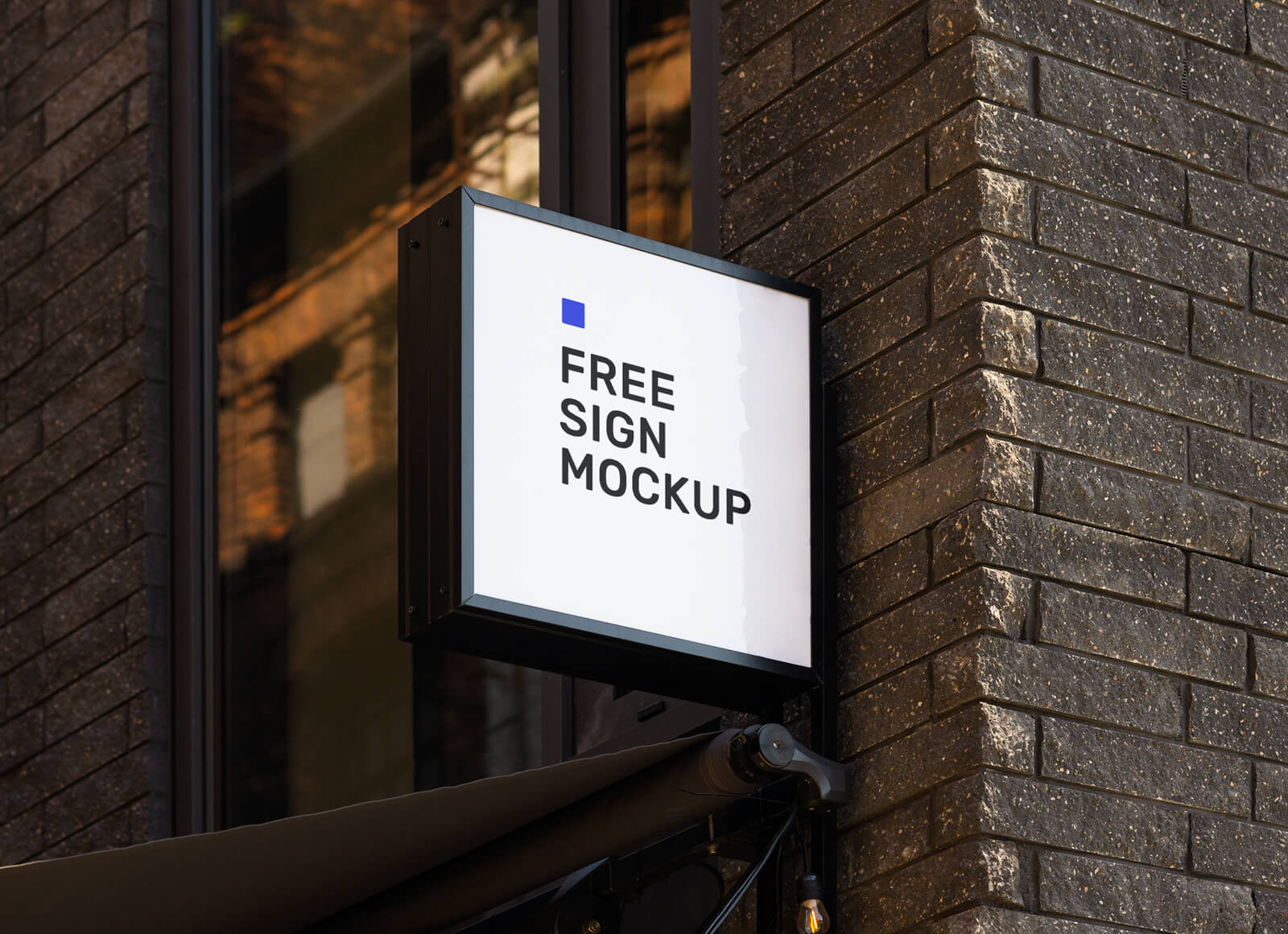 Free Square Sign Mockup PSD