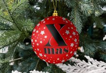 Free Christmas Ball Ornament On Tree Mockup PSD