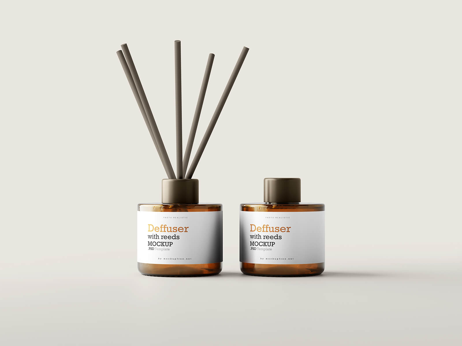 Free Reed Diffuser Bottle Mockup PSD
