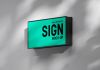 Free-Rectangle-Wall-Mounted-Street-Sign-Mockup PSD