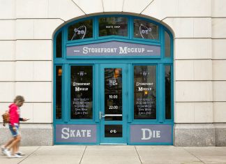 Free-Vintage-Storefront-Shop-Window-Mockup-PSD