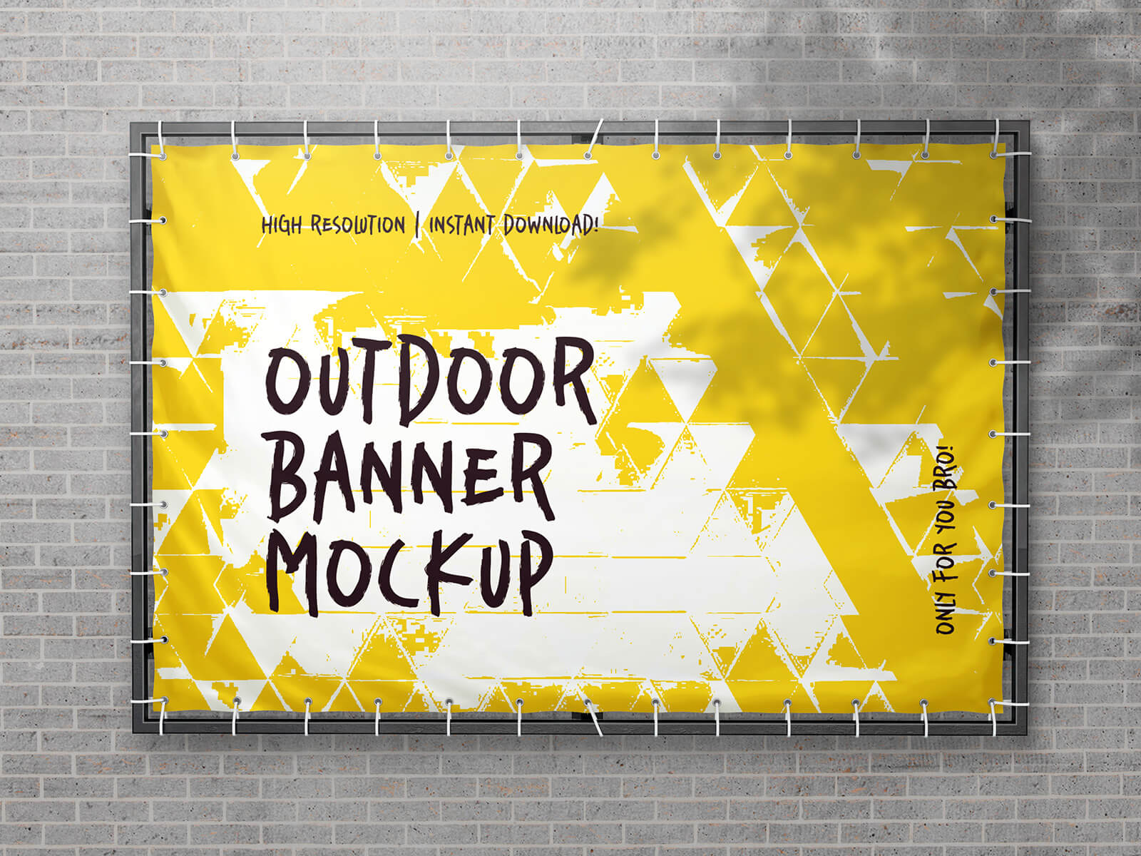 Free Outdoor Advertising Wall Mounted Banner Mockup PSD