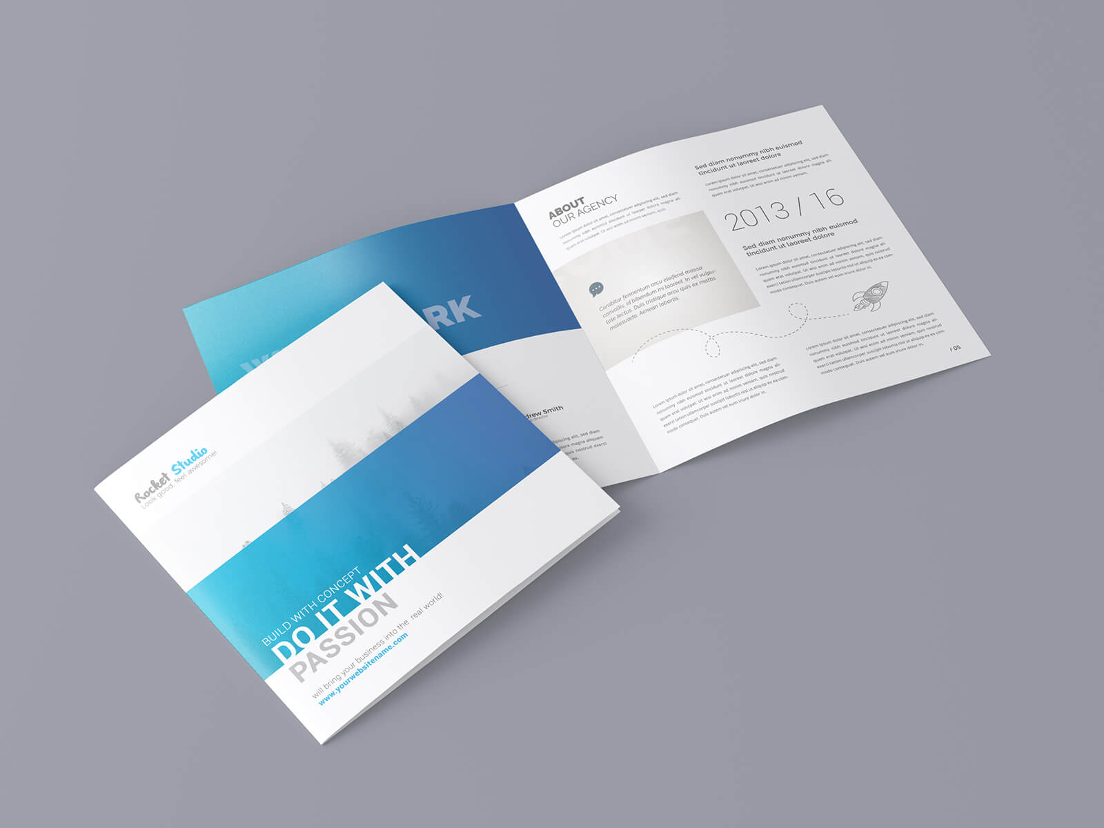 Free Square Bi-Fold Brochure Mockup PSD
