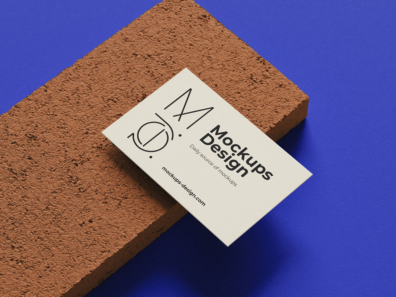 Free Minimalistic Business Card Mockup PSD