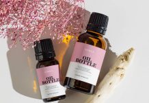 Free Small Amber Essential Oil Bottles Mockup PSD