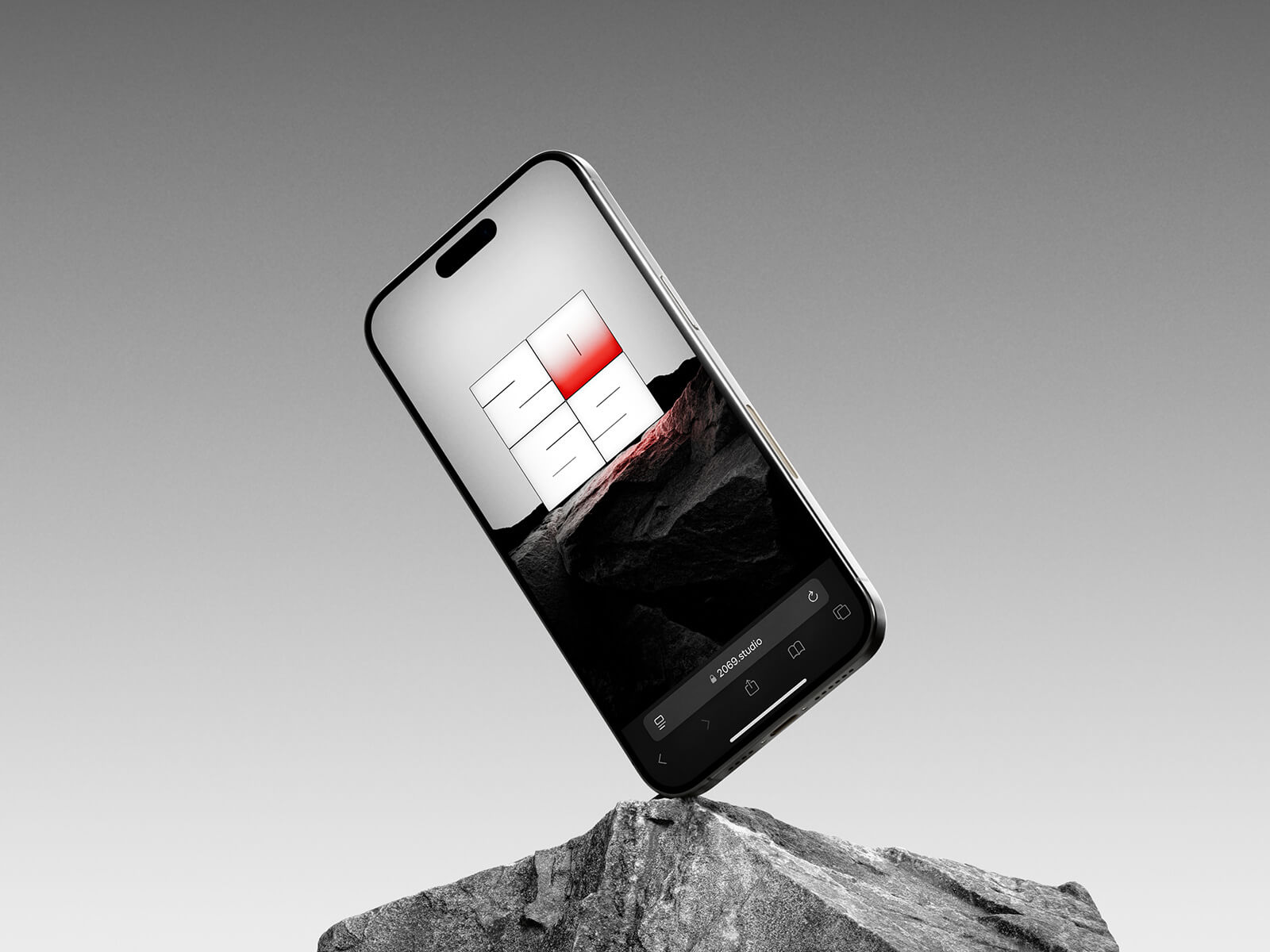 Free iPhone 16 Pro Mockup