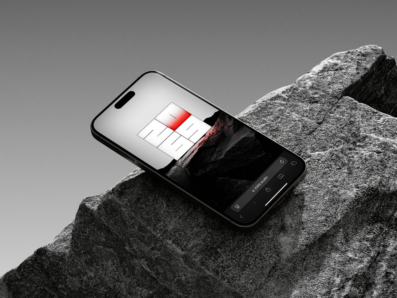 Free iPhone 16 Pro Mockup