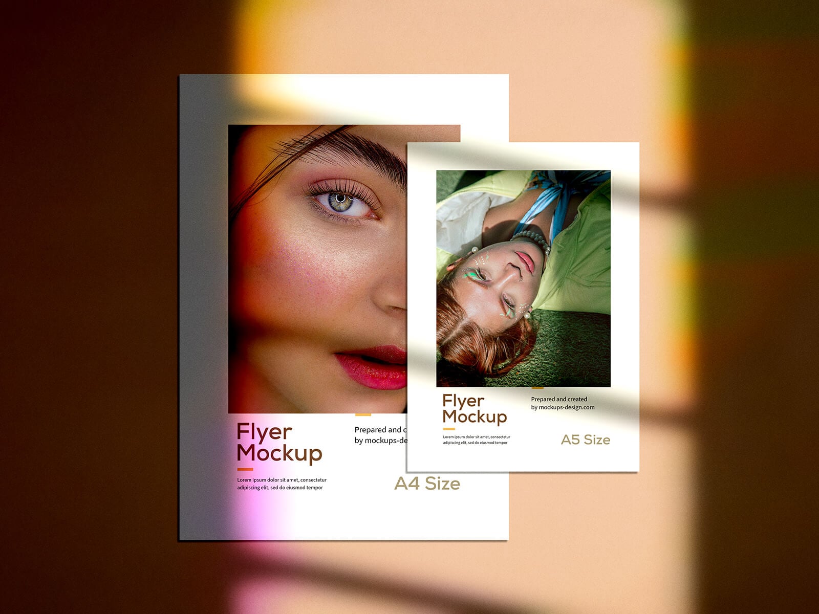 Free A4 / A5 Flyer Mockup PSD