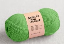 Free Skein Of Yarn Label Mockup PSD