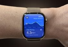 Free On Wrist Apple Watch 10 Mockup PSD