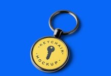 Free Round Metal Keychain Mockup PSD