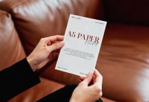 Free Hand Holding A5 Paper Flyer Mockup PSD Free-Hand-Holding-A5-Paper-Flyer-Mockup-PSDjpg