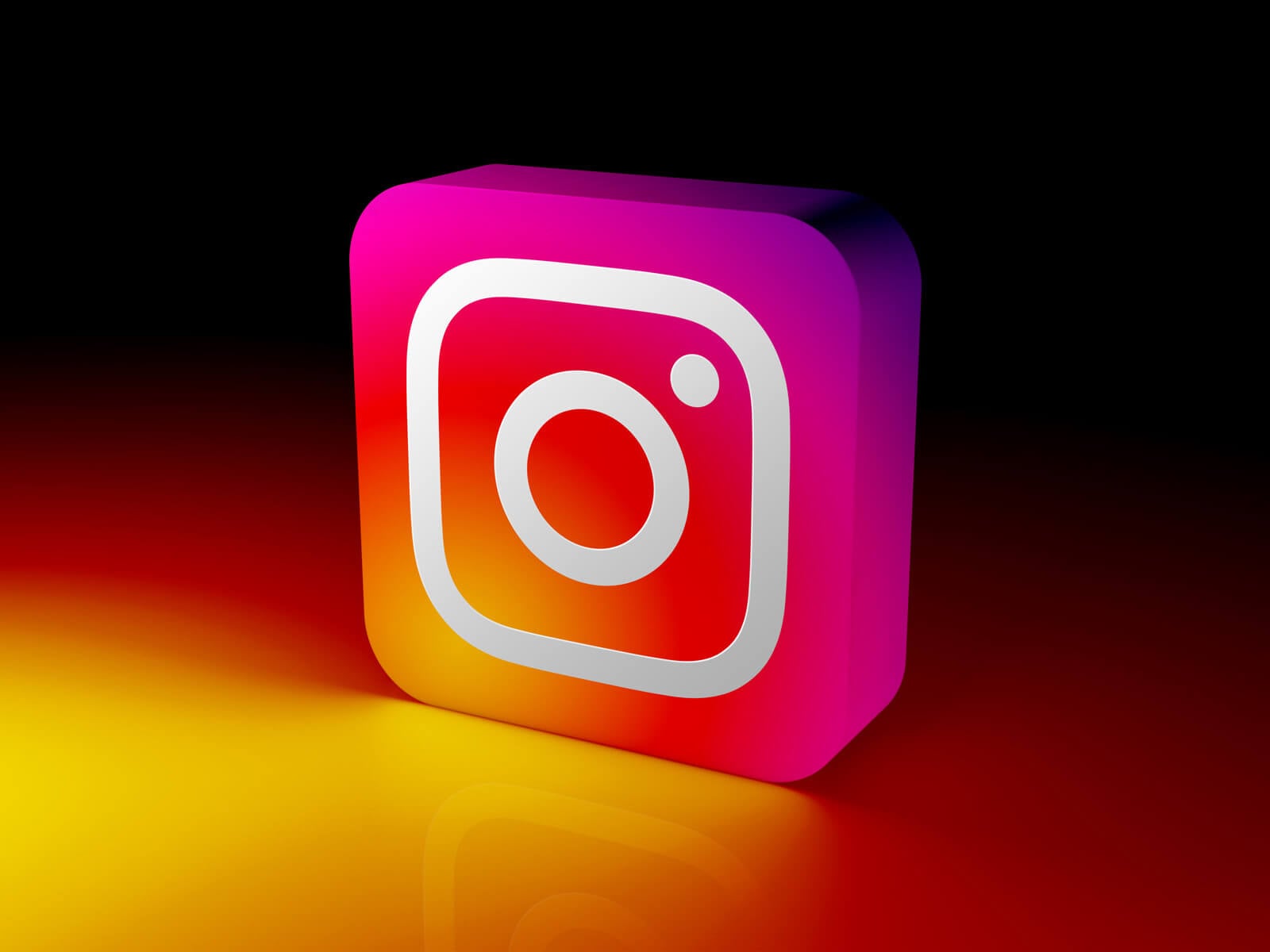 Free 3D Mobile App Logo Mockup PSD