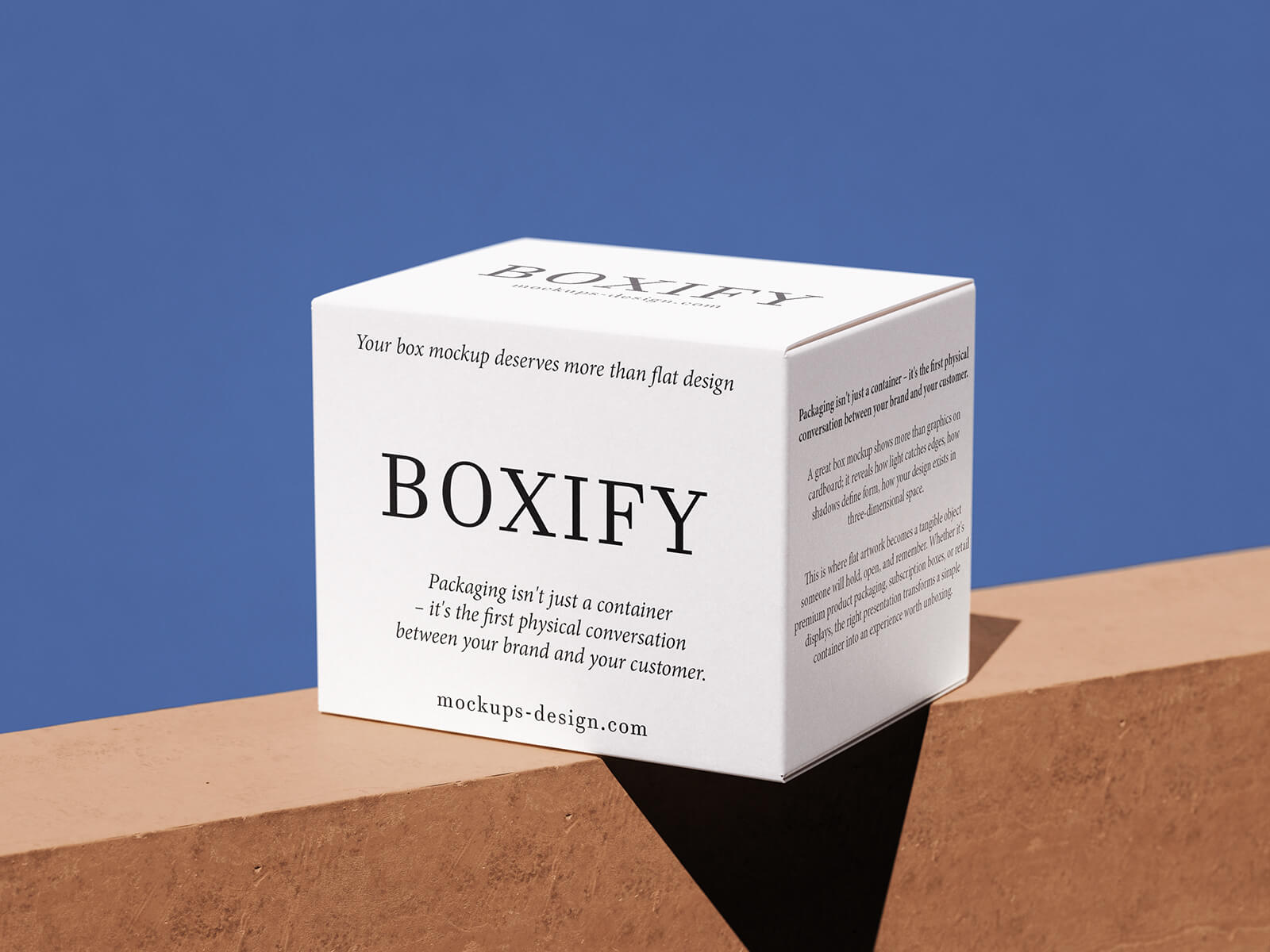 Free On Edge Square Box Mockup PSD Set