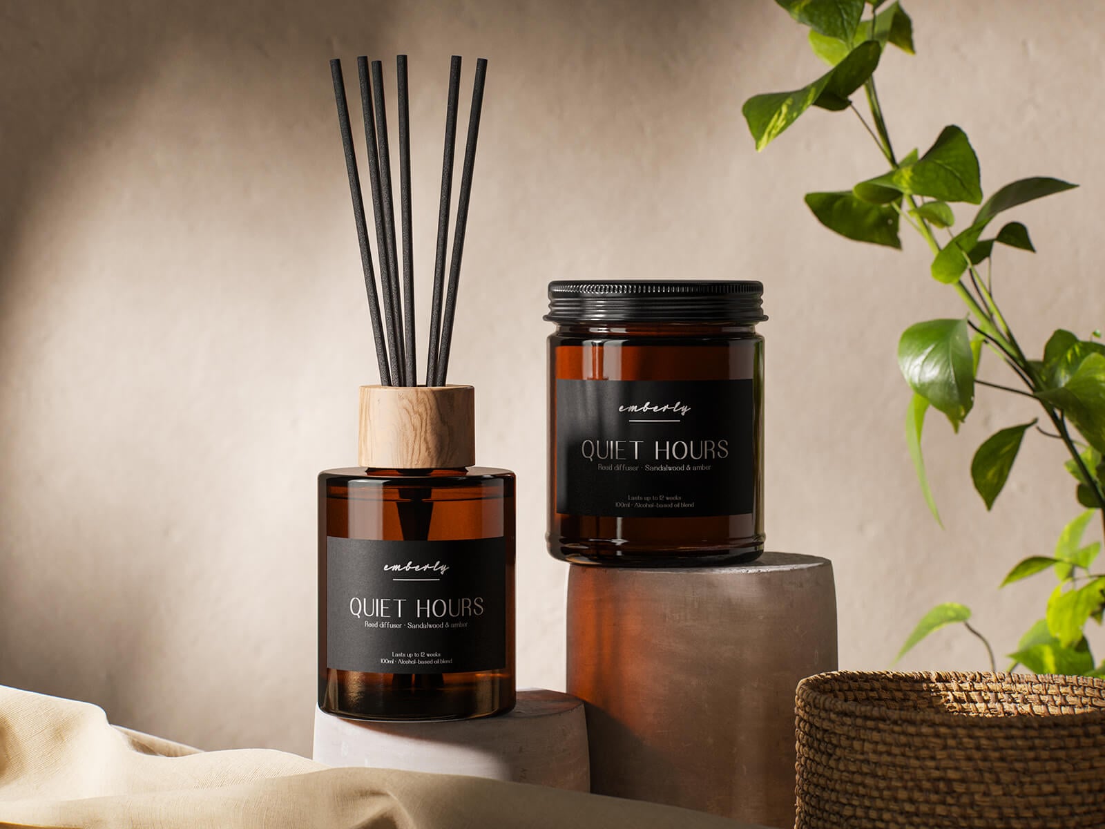 4 Free Reed Diffuser Sticks Bottle Mockup PSD