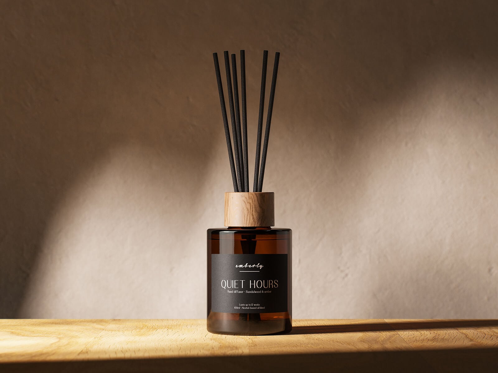 4 Free Reed Diffuser Sticks Bottle Mockup PSD